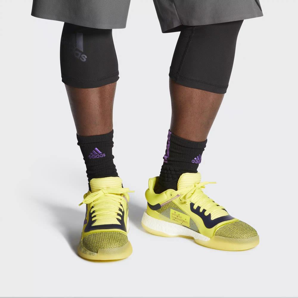 Adidas Marquee Boost Low Tenis De Basketball Amarillos Para Hombre (MX-67280)